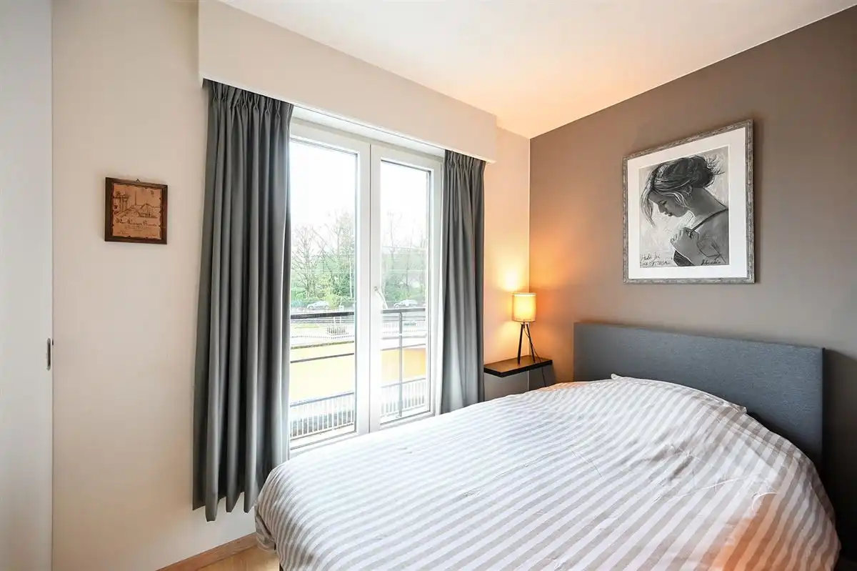 Ruim appartement met groot terras  foto 12