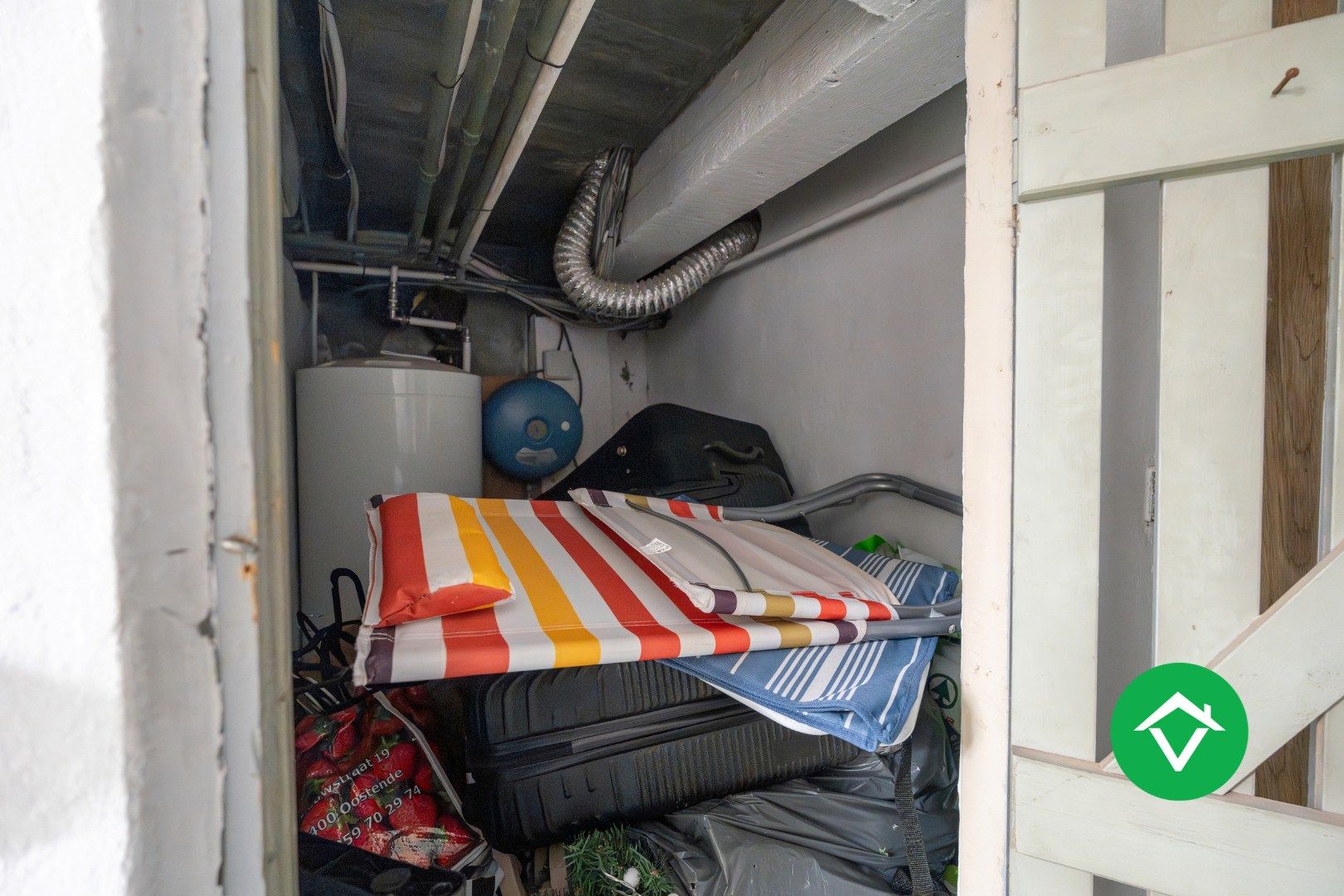 Instapklaar bemeubeld hoekappartement met 2 slaapkamers te koop in Oostende foto 18