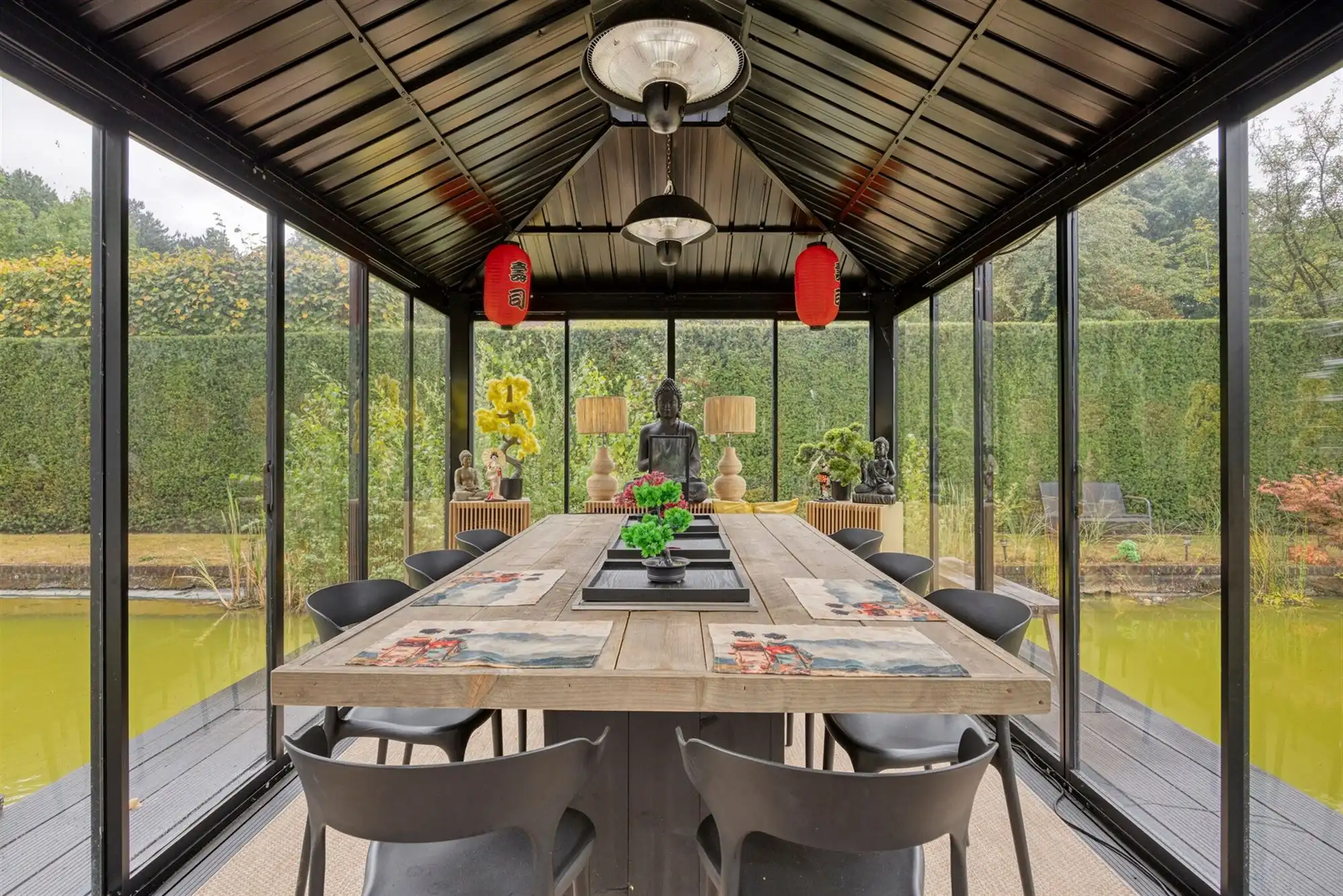 Knappe duo-villa op 8.843 m² in villawijk aan NL-grens. foto 59