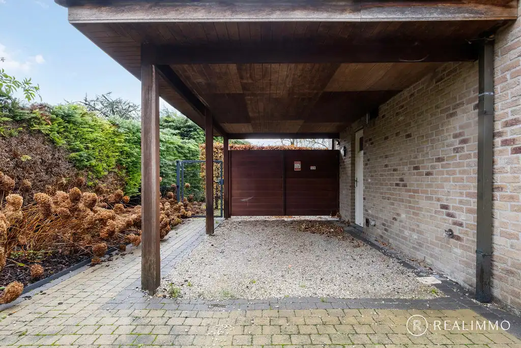 Verrassende villa op 1.699 m² ! foto 23