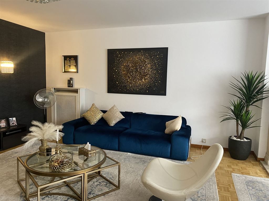Ruim appartement op 1e verdieping met lift foto 4