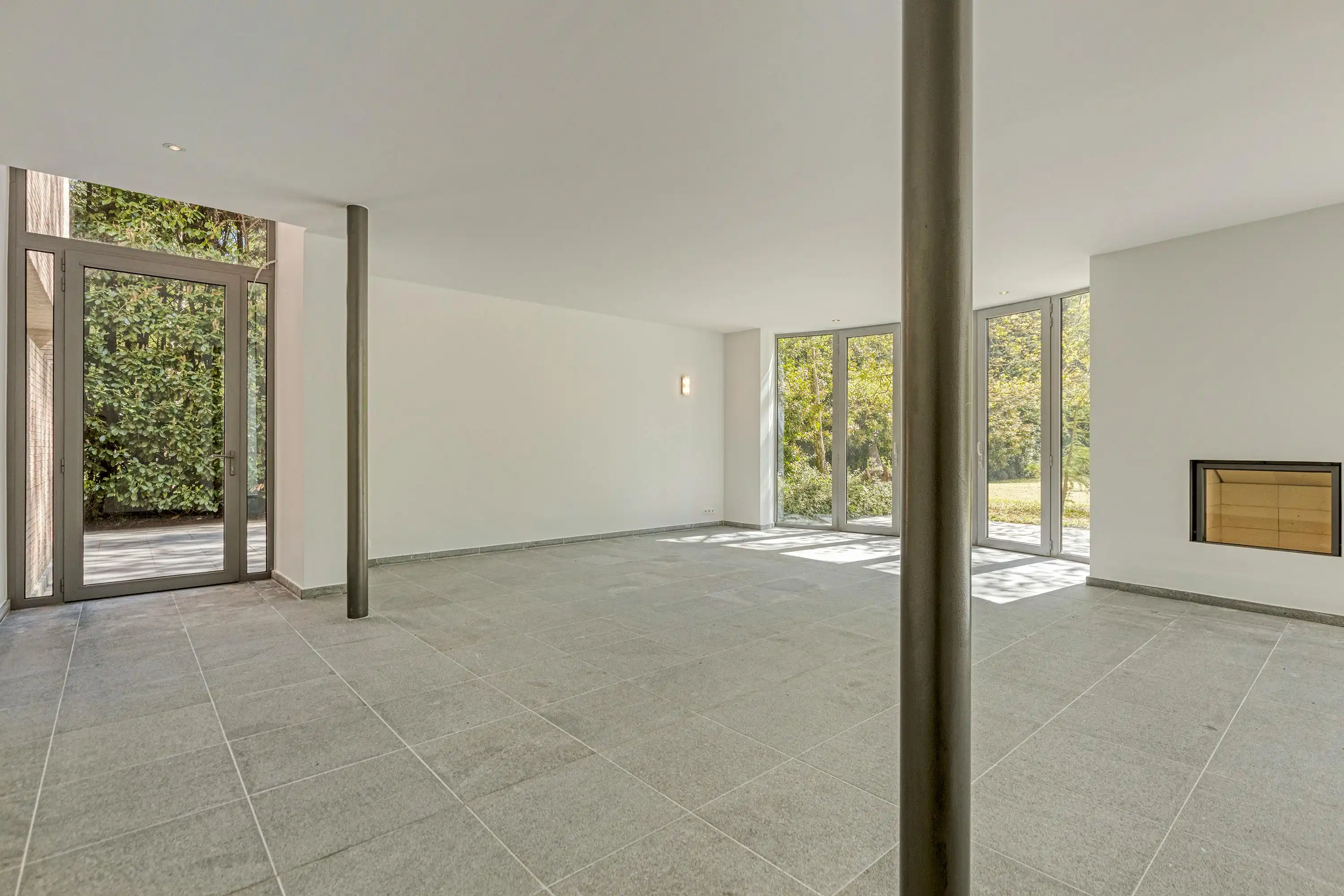 Exclusieve villa in Schilde met ruime zuid-gerichte tuin. foto 6