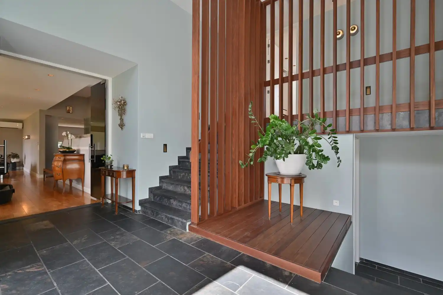 Exclusieve kantoorvilla met zwembad & poolhouse foto 23