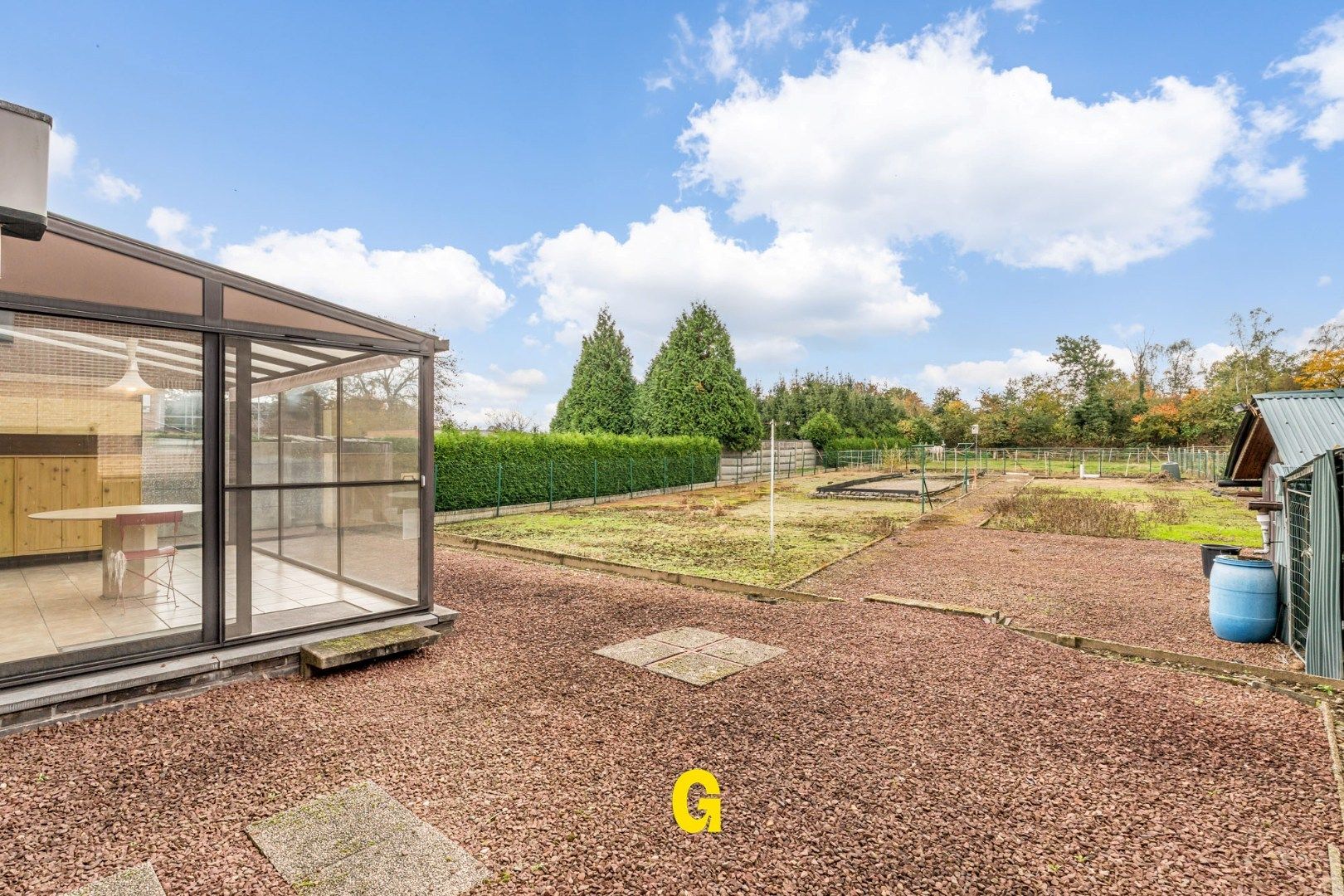 Vrijstaande split-level woning met zuid gerichte tuin op 14a 49ca, in een geliefde buurt vlakbij het centrum foto 24