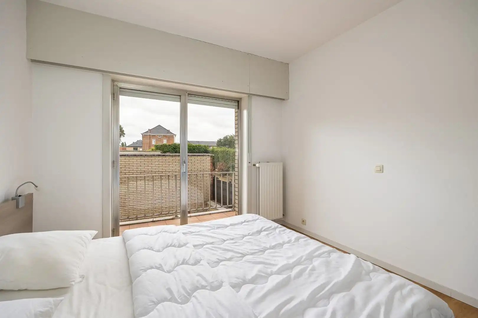 Opbrengsteigendom met 5 appartementen en garages foto 19