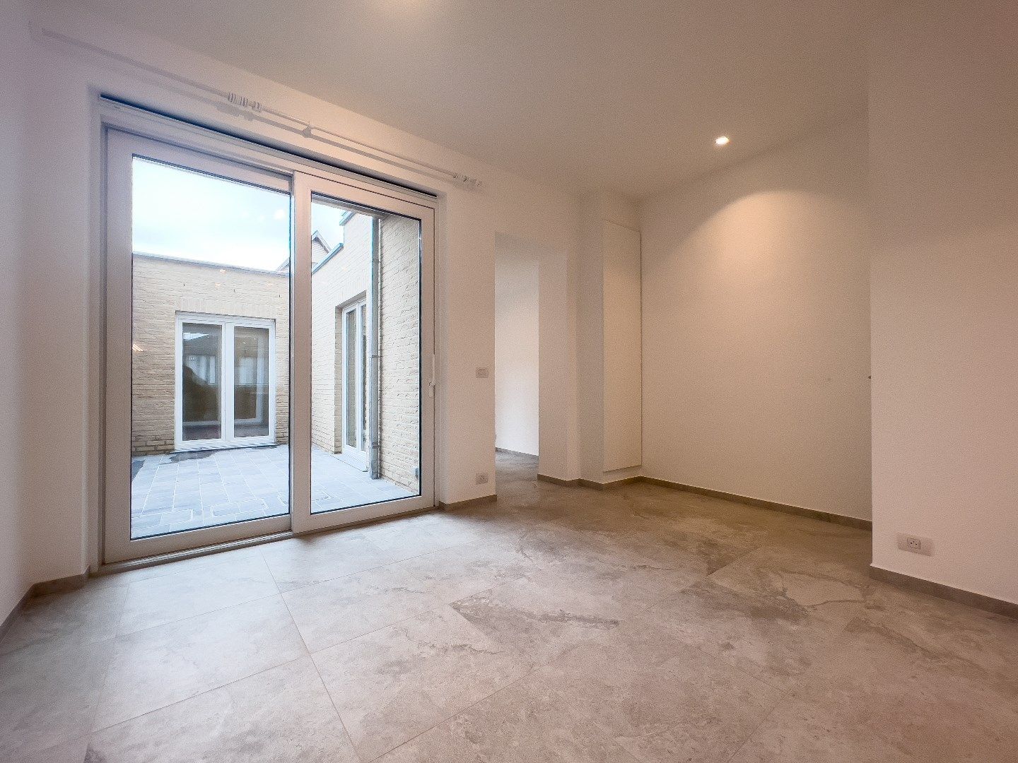 Nieuw appartement met inpandige garage gelegen op wandelafstand van het centrum, Zeedijk en C. C. Scharpoord foto 6