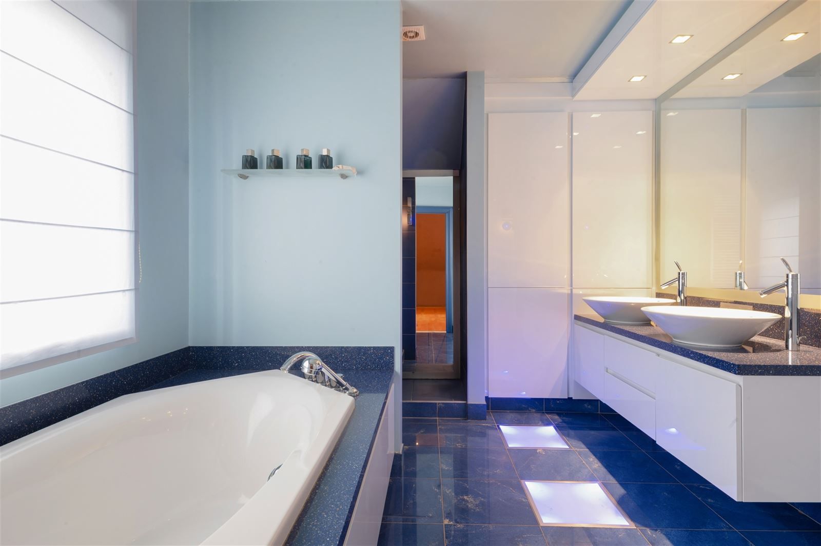 Polyvalente villa met  zeer grote loods foto 19