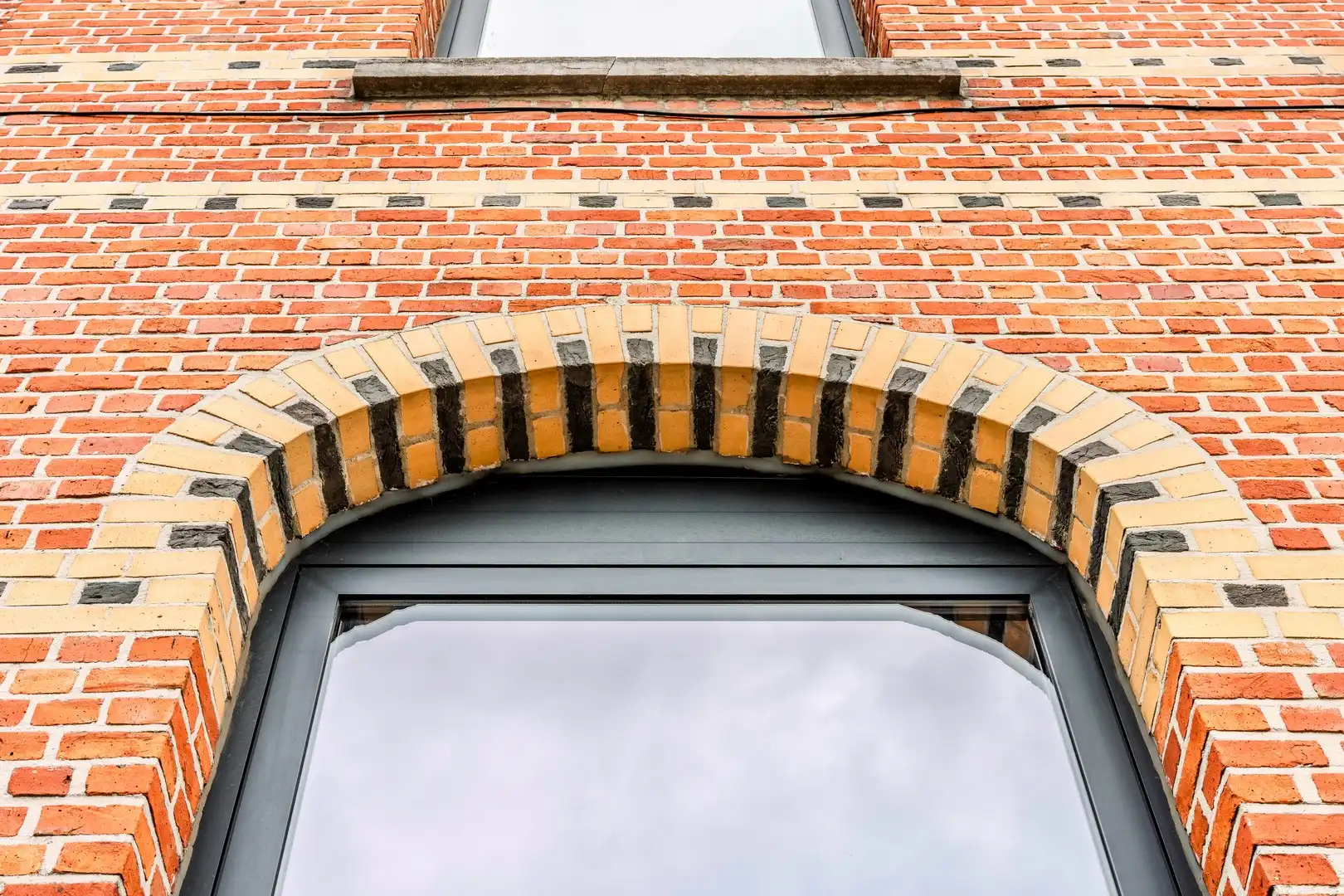Charmante woning met 3 slaapkamers en gezellige tuin foto 2