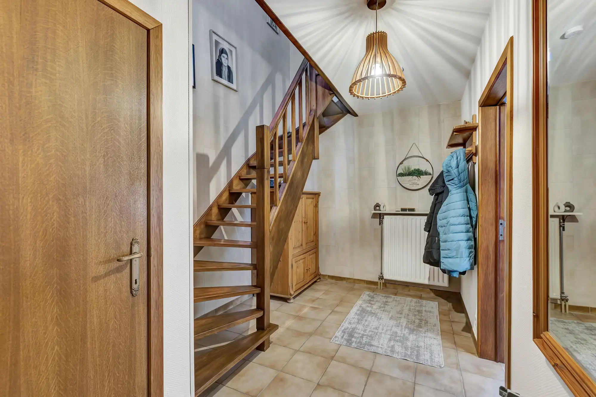 Instapklare HOB met 3 slaapkamers, garage en zonnige tuin foto 4