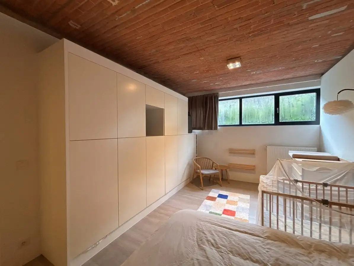 Ruime loft in Brussel: Een zee van ruimte en licht (153 m²) - 2 slaapkamers foto 8
