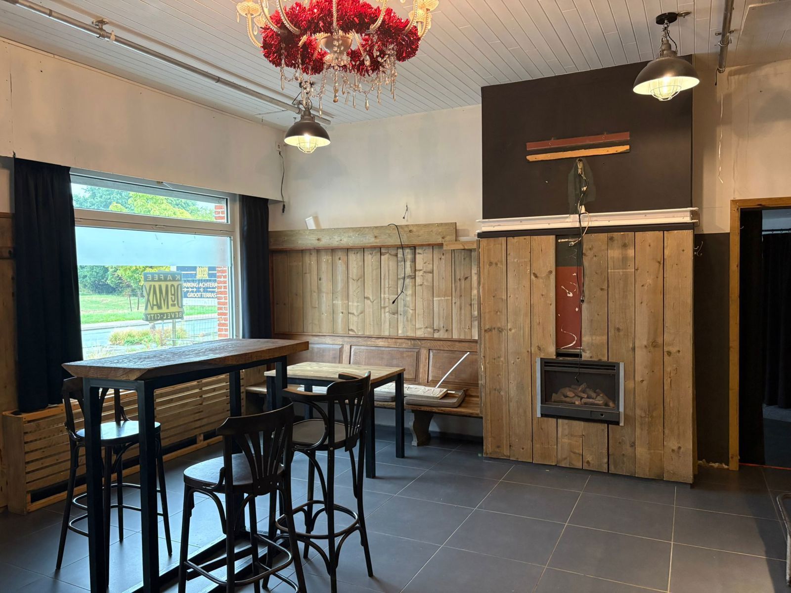 Café vrij van brouwer te huur in het centrum van Bevel foto 10
