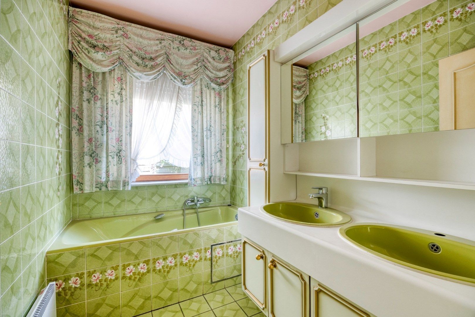 BUNGALOW – 2/4 kamers, garage & kelders – 1650 BEERSEL foto 15