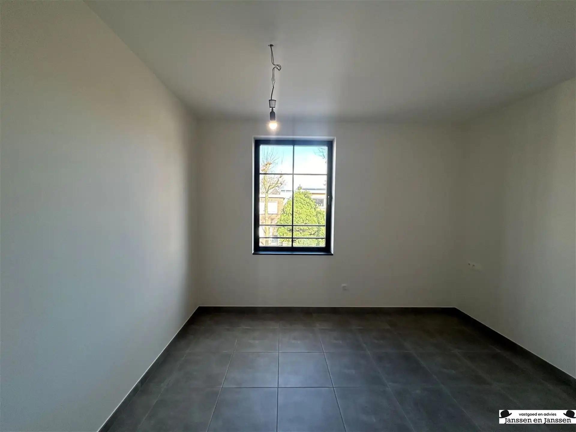 Prachtig appartement met 1 slaapkamer, parking en berging foto 12