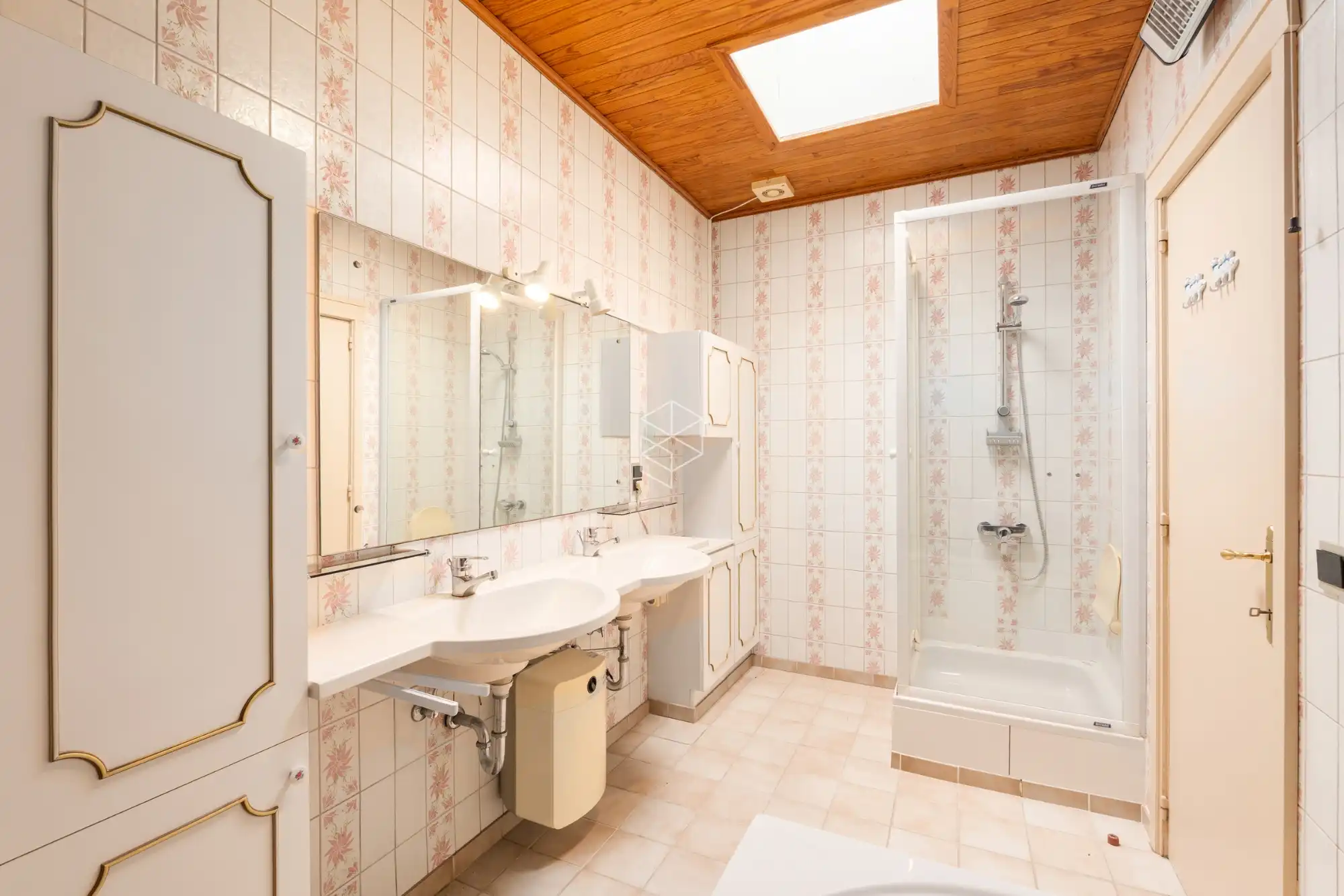 Centraal gelegen gelijkvloerse woning met royale tuin op 1656m² foto 20