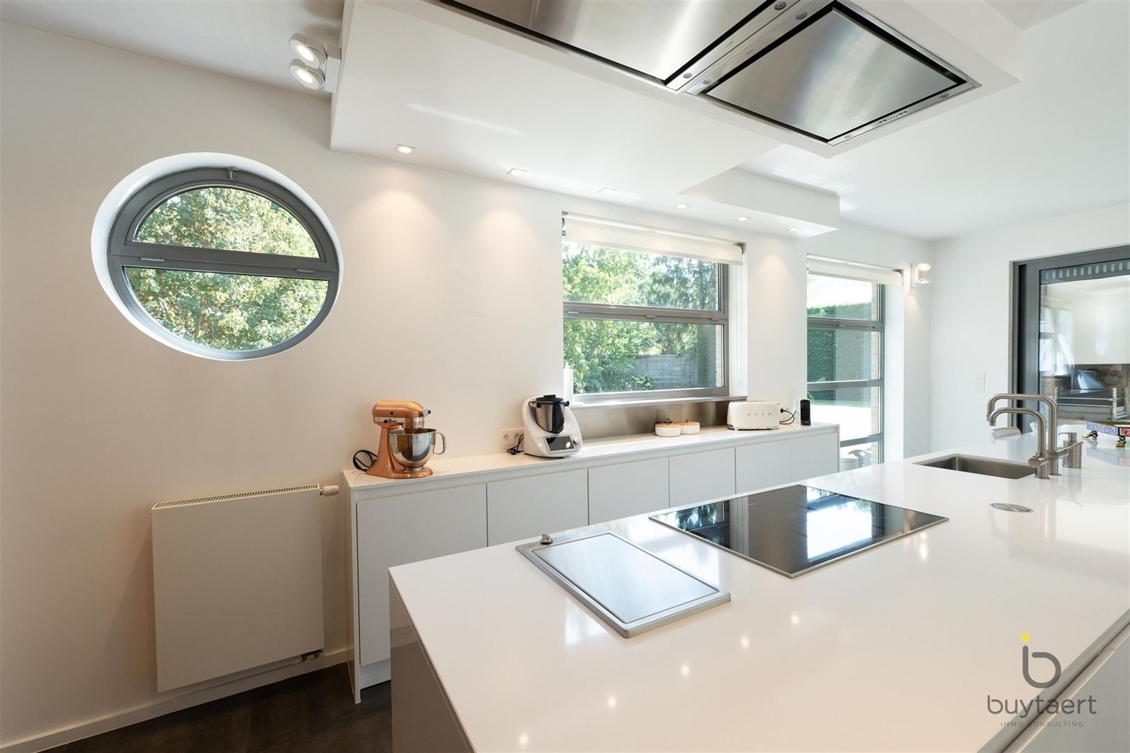 Wonen én werken in luxe familiewoning in begeerde Vriesdonkwijk foto 19