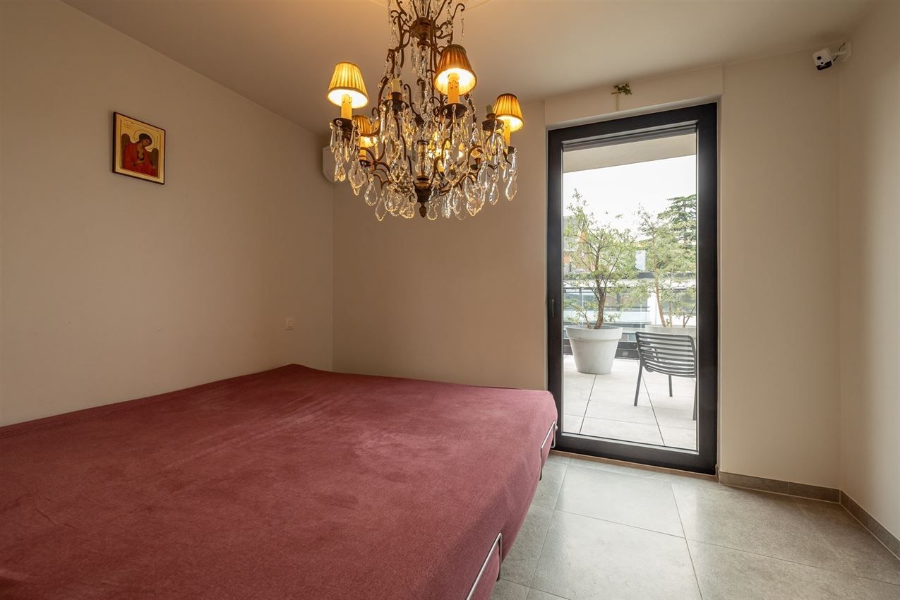 Exclusief penthouse in centrum - aankoop aan 2% registratie foto 17