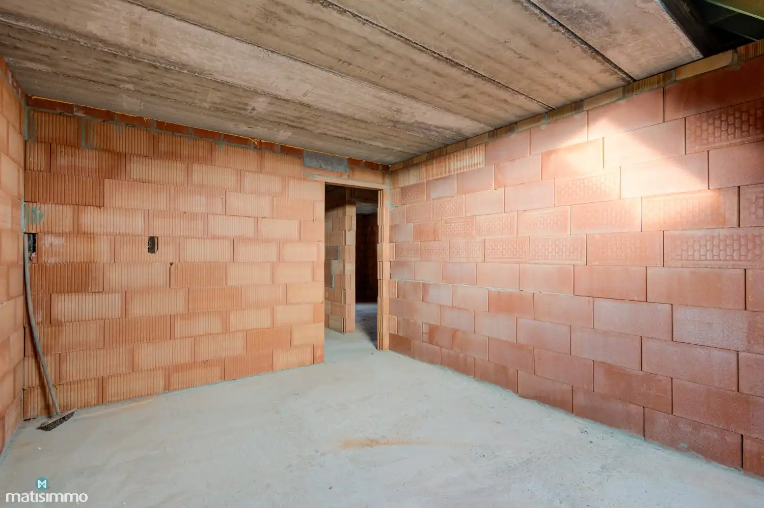 RUSTIG GELEGEN CASCO NIEUWBOUWWONING NABIJ HET GROEN TE OUDSBERGEN foto 19