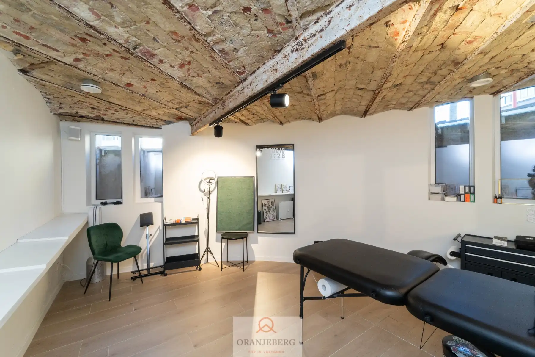 Ruim hoekpand dichtbij station Gent-Sint-Pieters ! foto 19