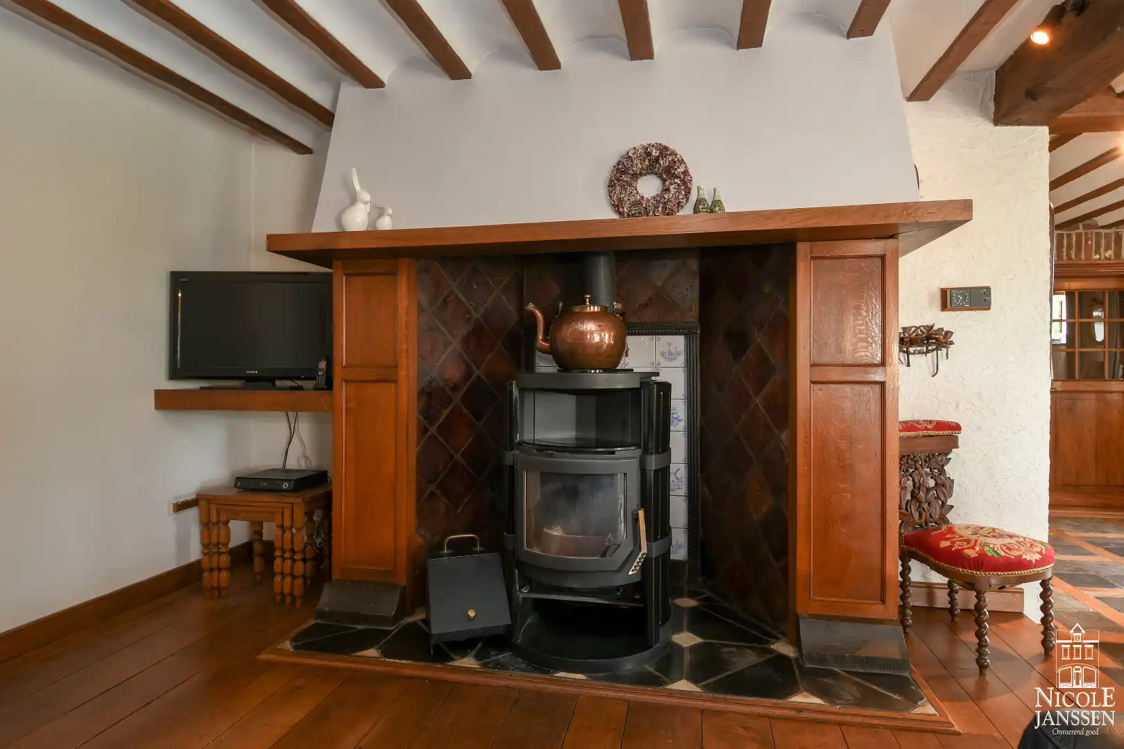 Zeer charmante hoevewoning met dubbele garage op een unieke locatie in Heppeneert  foto 6