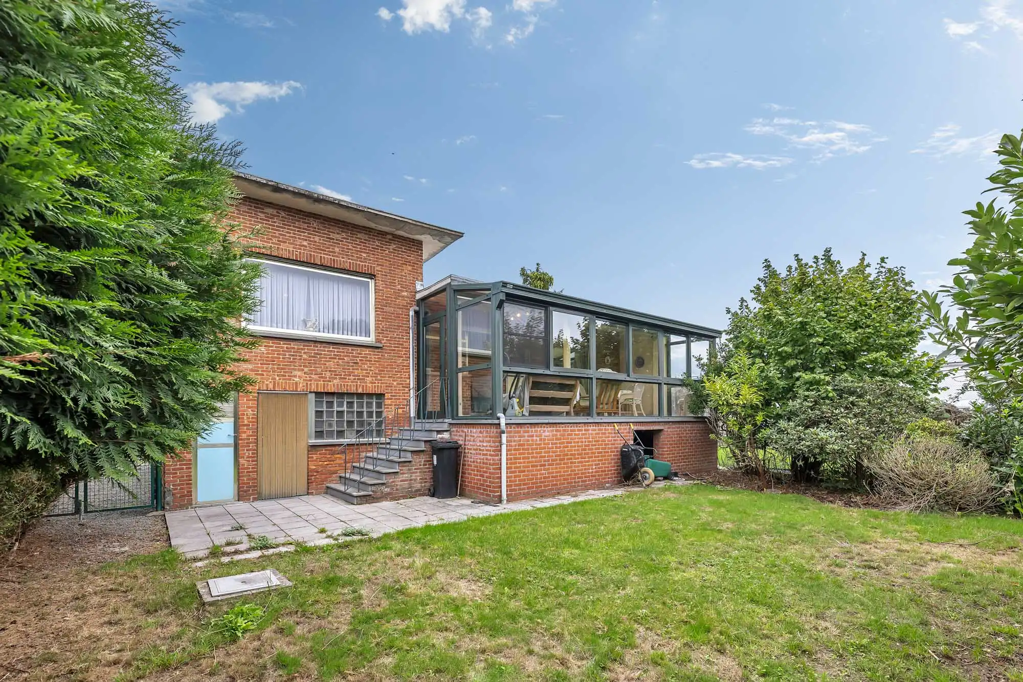 Te renoveren woning op 15a46ca met tal van mogelijkheden! foto 3