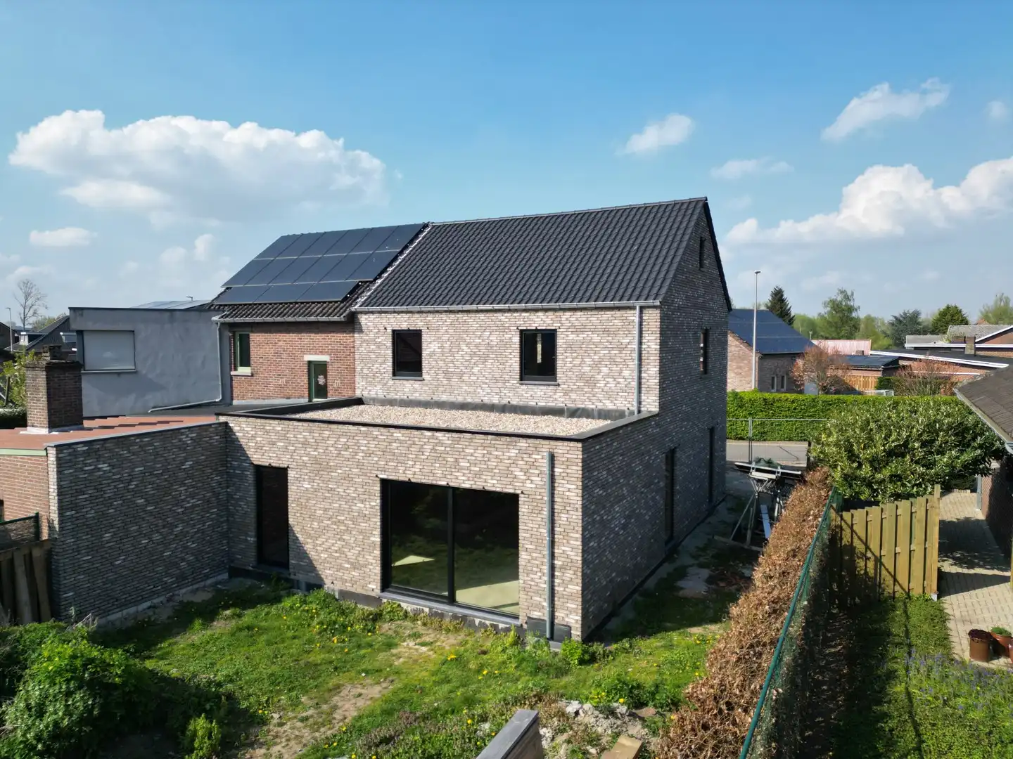 TE KOOP: Casco HOB in rustige, groene omgeving – Riethoekstraat 11A, Dilsen-Stokkem foto 2