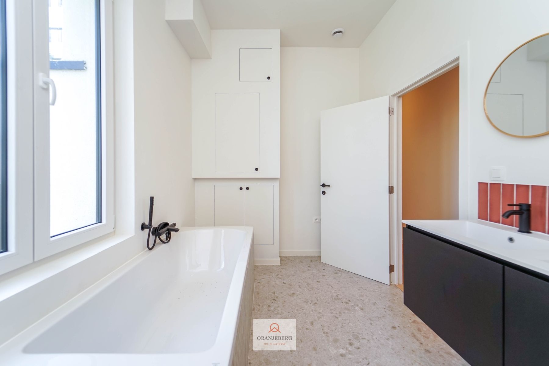 Gerenoveerd duplex-appartement op fantastische locatie! foto 17