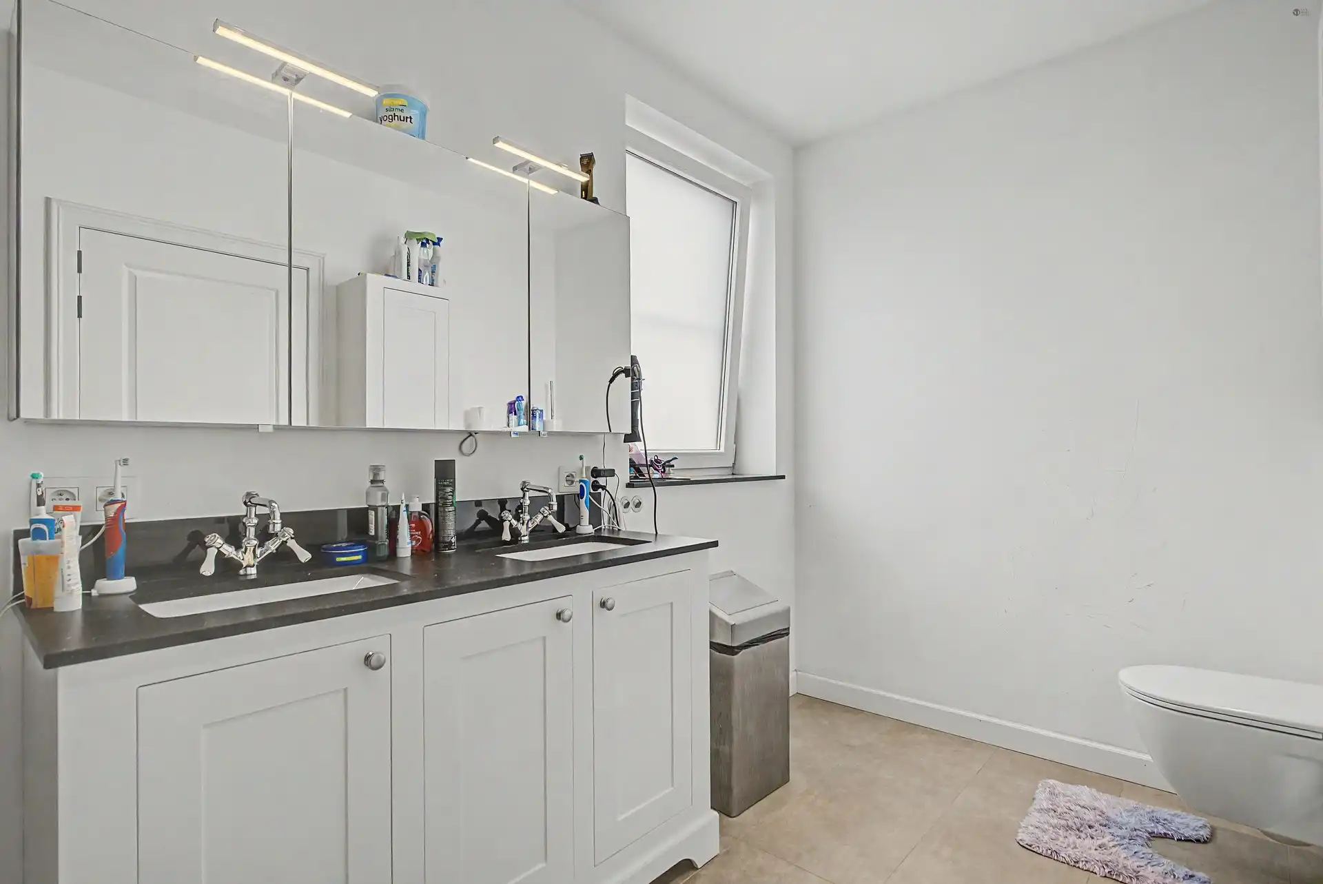 Recente Halfopen nieuwbouwwoning met 3 slaapkamers foto 18