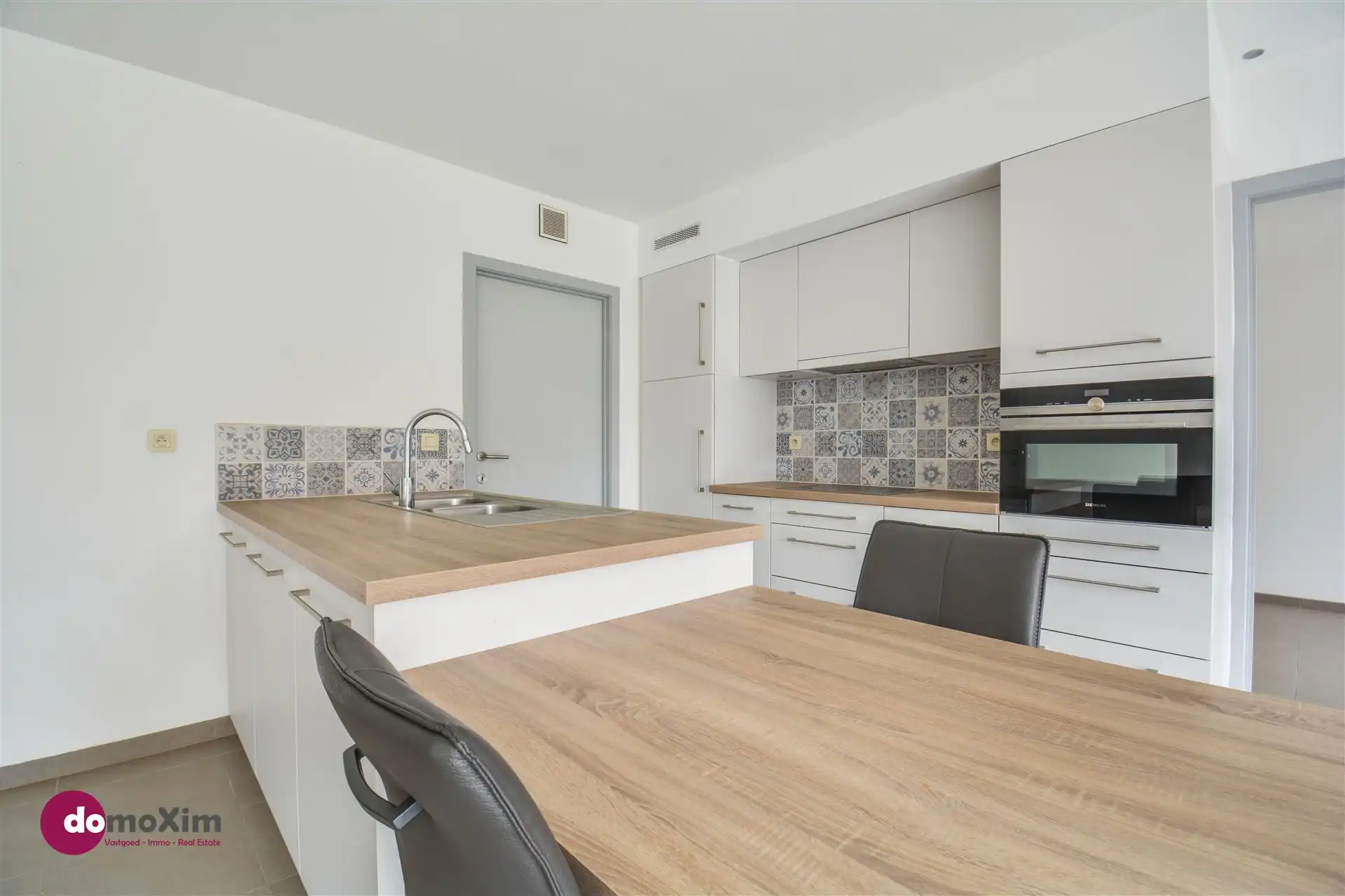 Lichtrijk appartement met één slaapkamer en privétuin in Haacht foto 4