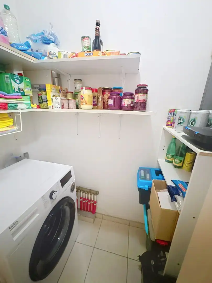 Recent en centraal gelegen appartement met garage foto 13