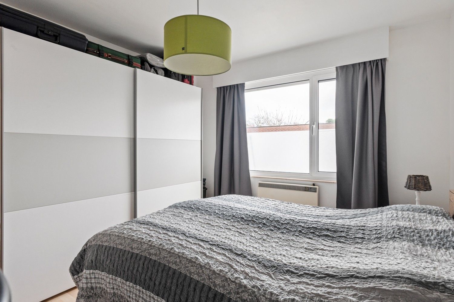 Gelijkvloers appartement met 2 slaapkamers en garagebox in hartje Wommelgem! foto 12