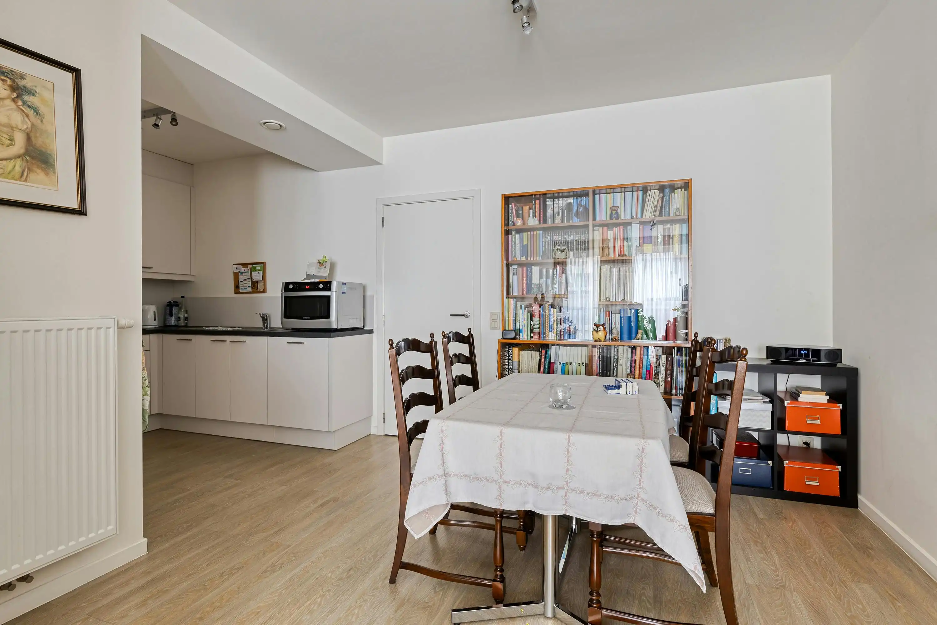 recent appartement op 1ste verdieping te koop in hartje Lier foto 3