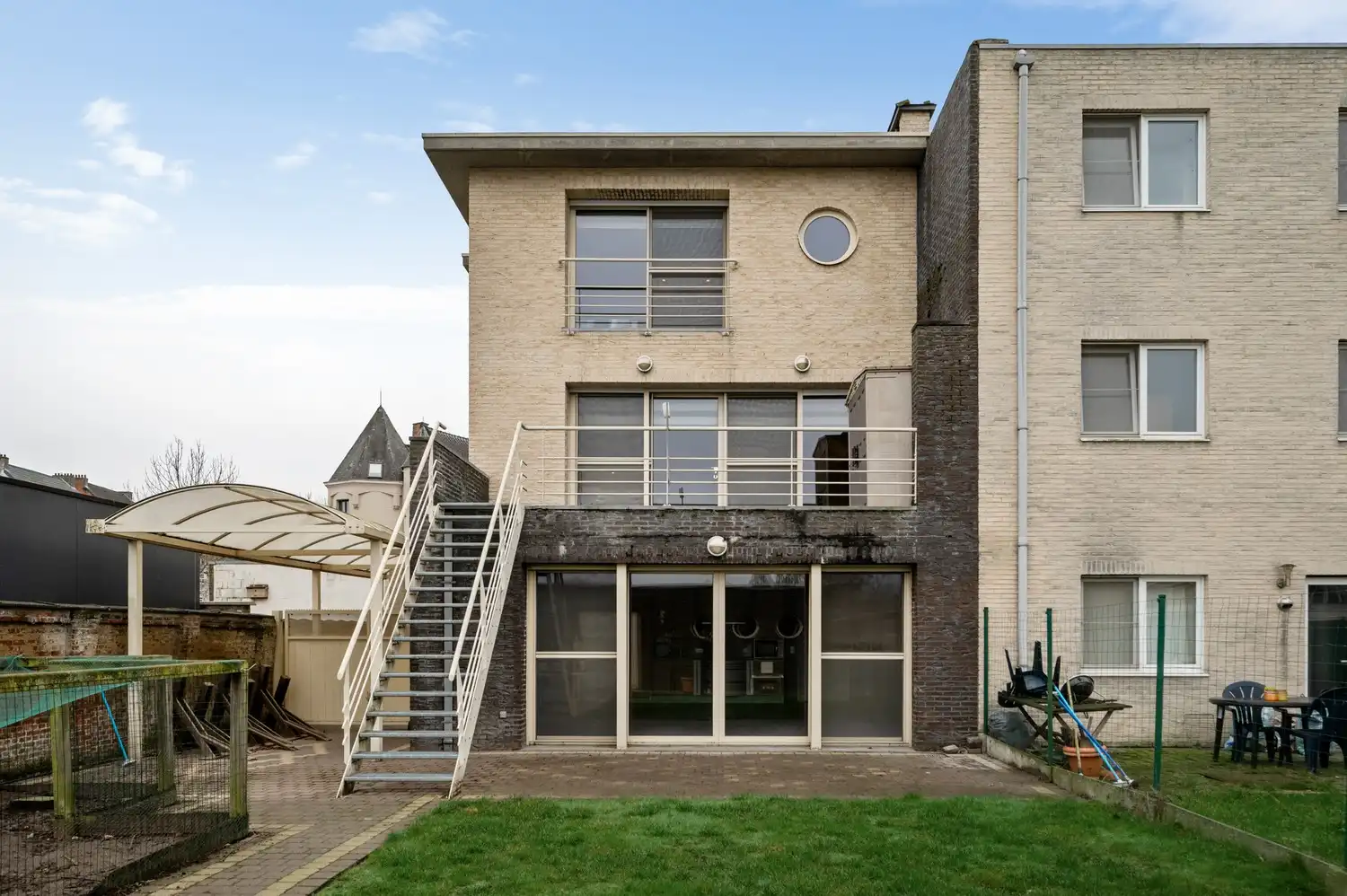 Veelzijdige, instapklare woning met studio te Lier foto 28