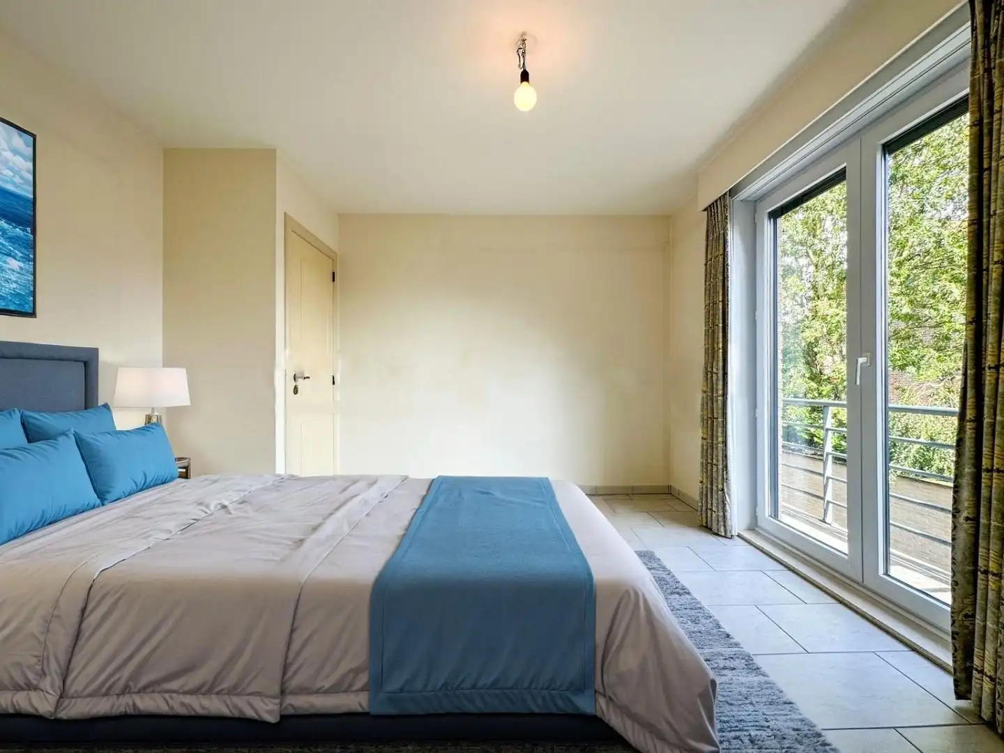 Instapklaar 2-slaapkamer appartement met 2 terrassen (en garage), topligging Torhout. foto 14