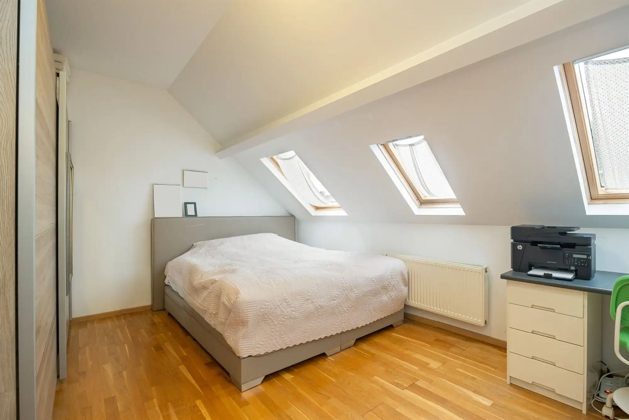 Instapklare woning met 2 à 3 slaapkamers en stadskoer foto 17