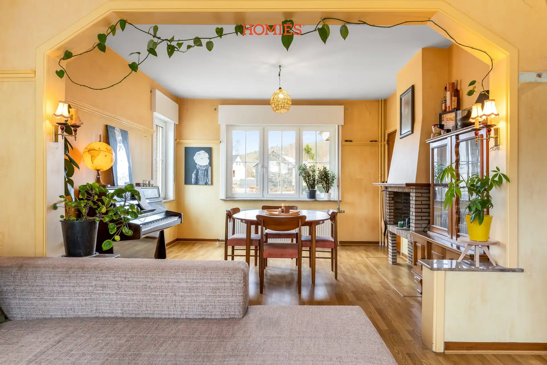 Te renoveren woning met potentieel in Sint-Joris-Weert foto 10