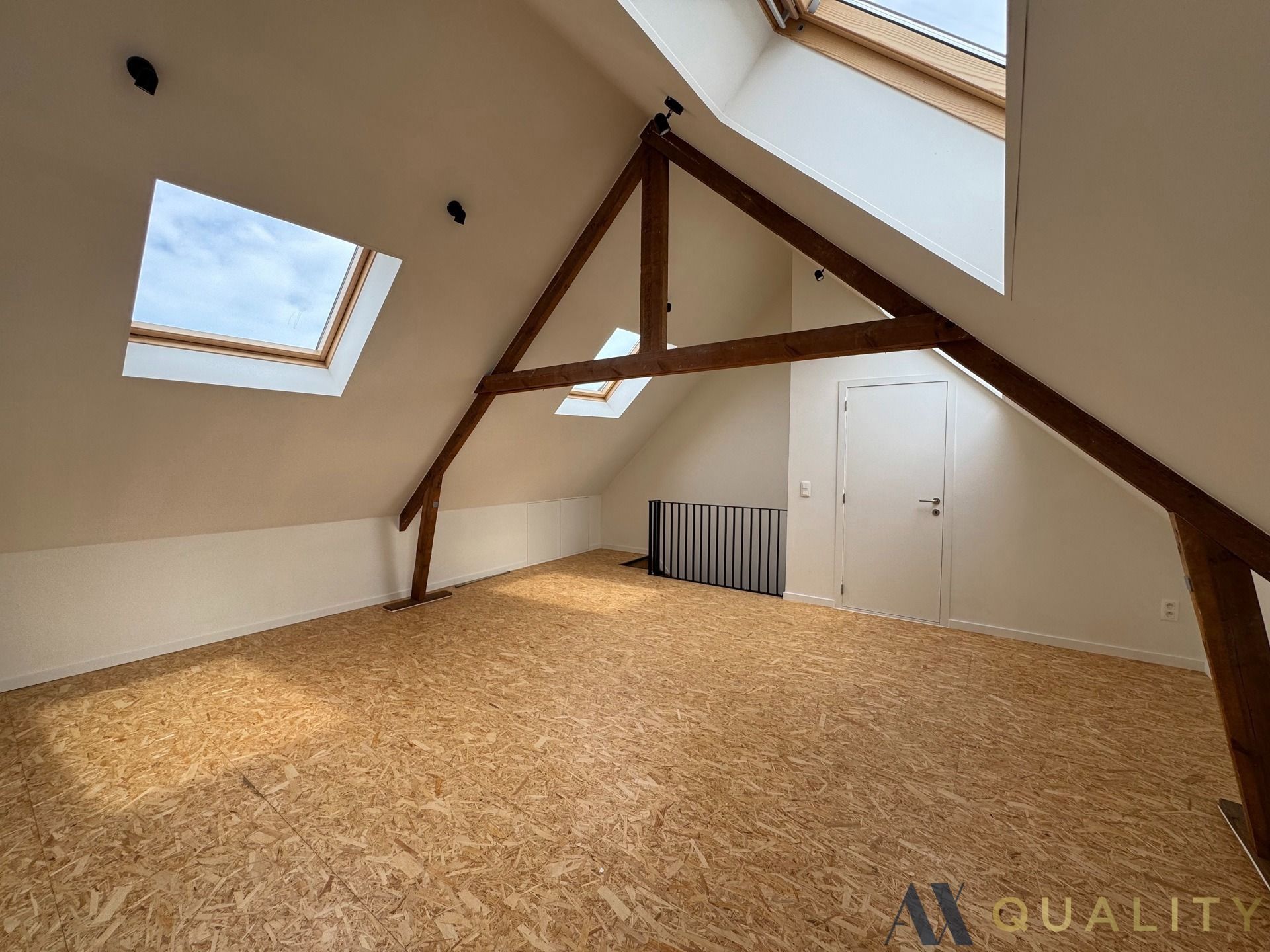 Charmante, energiezuinige halfopen bebouwing te huur in Sint-Amands foto 6