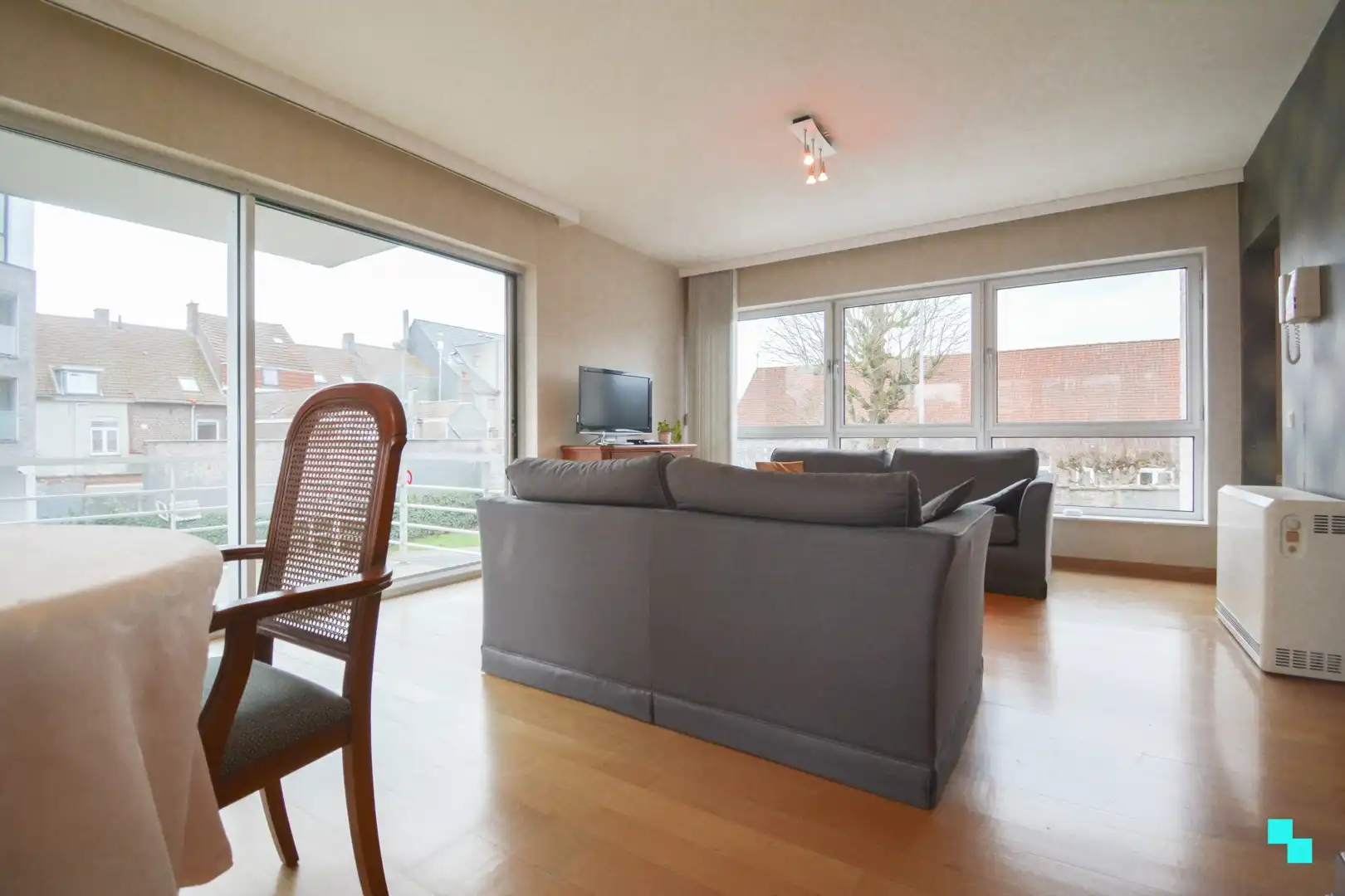 3-slaapkamer hoekappartement langs het water te Roeselare foto 6