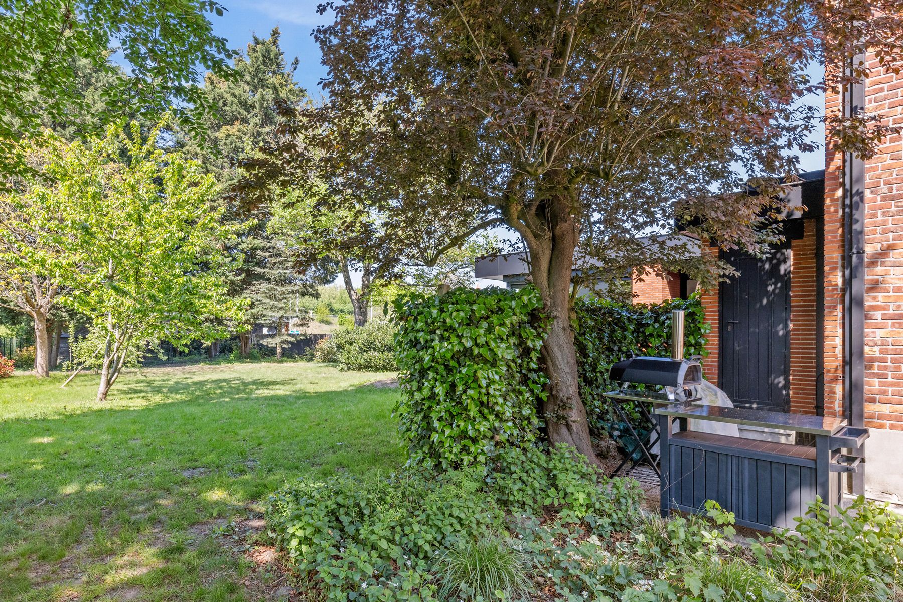 Zeer ruime, ideaal gelegen woning met praktijkruimte. foto 19