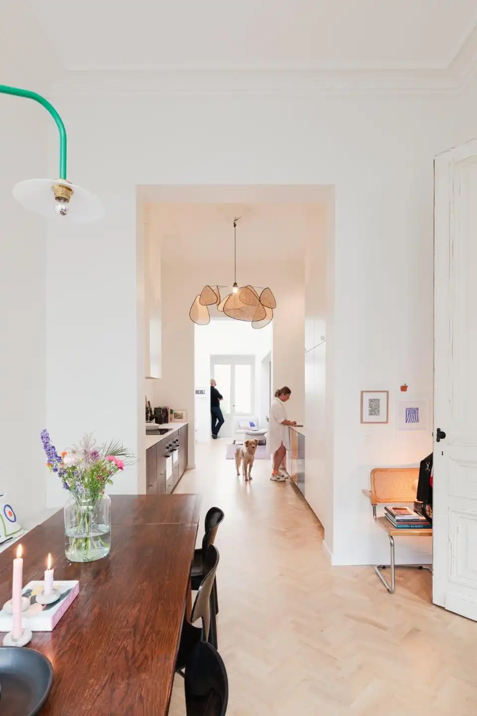 ZURENBORG - Gerenoveerde woning met stadstuin én dakterras foto 4