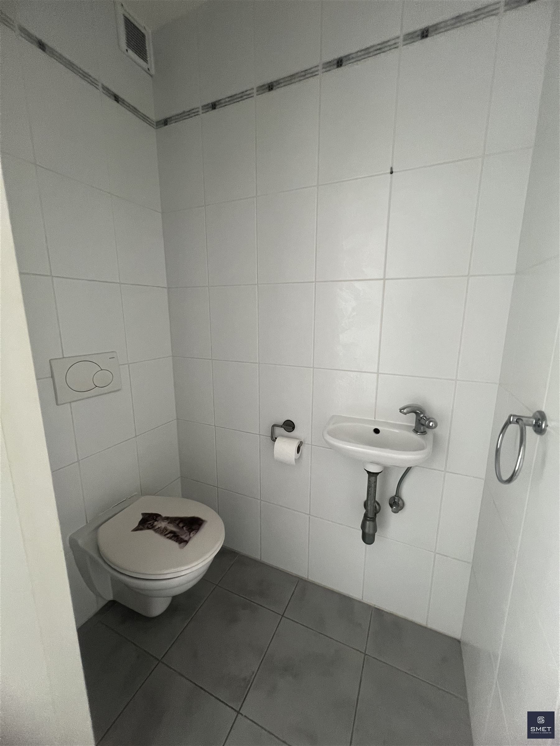 IDEALE INVESTERINGSEIGENDOM  APPT MET 3 SLPK EN GAR. foto 14