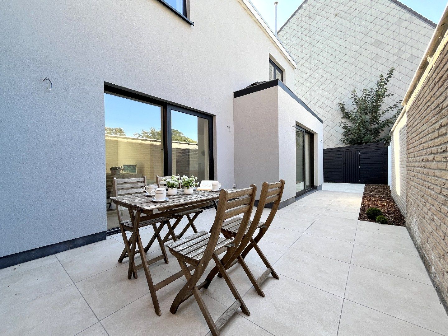 Ruime 3-slpkr woming met tuin & garage foto 14