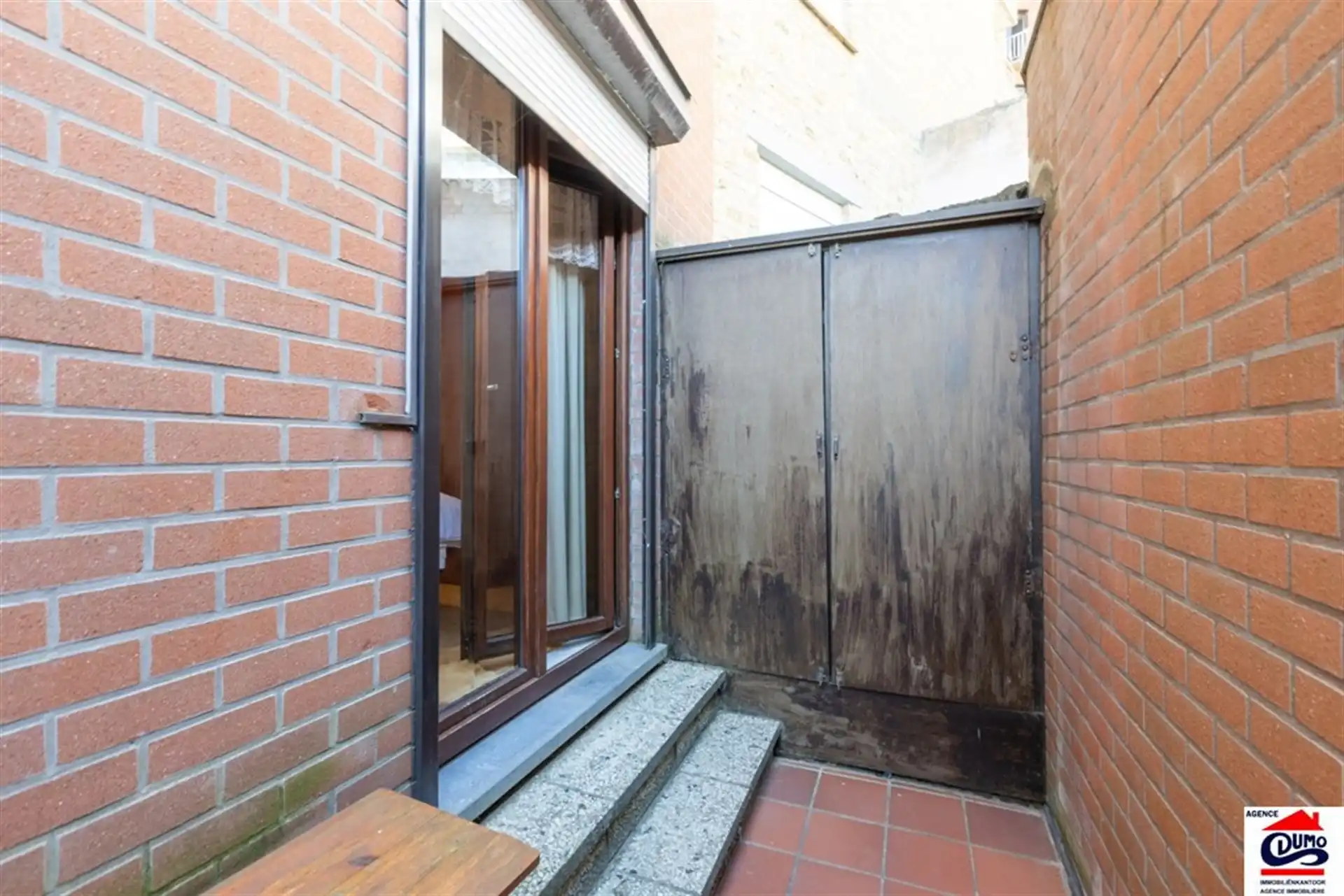 Gemeubeld appartement met 1 slaapkamers op het gelijkvloers foto 23