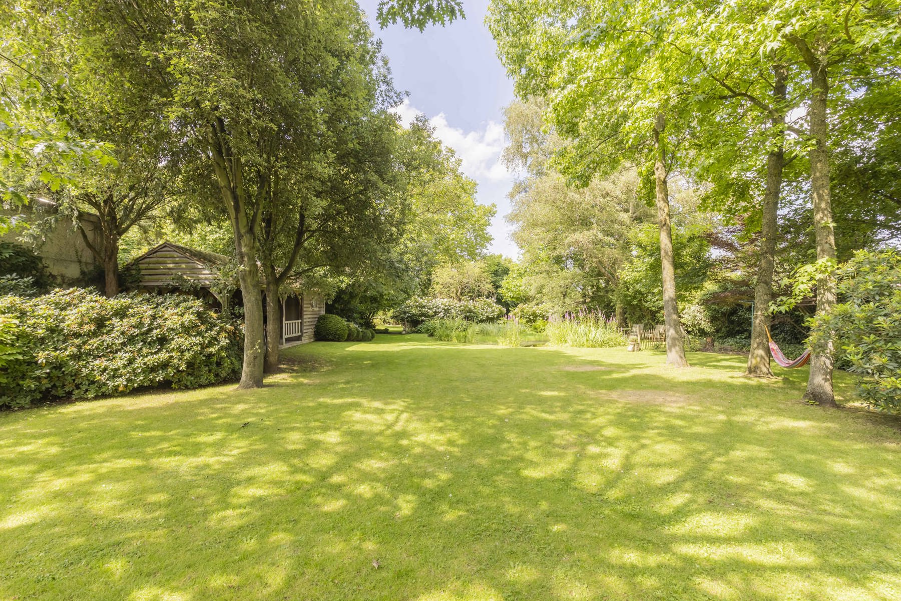 Authentieke woning op een prachtig perceel foto 4