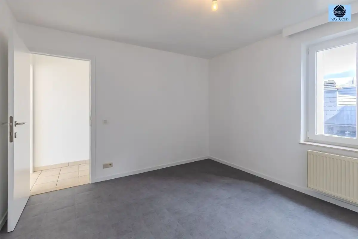 LICHTRIJK APPARTEMENT MET 2 SLAAPKAMERS IN CENTRUM GERAARDSBERGEN foto 9