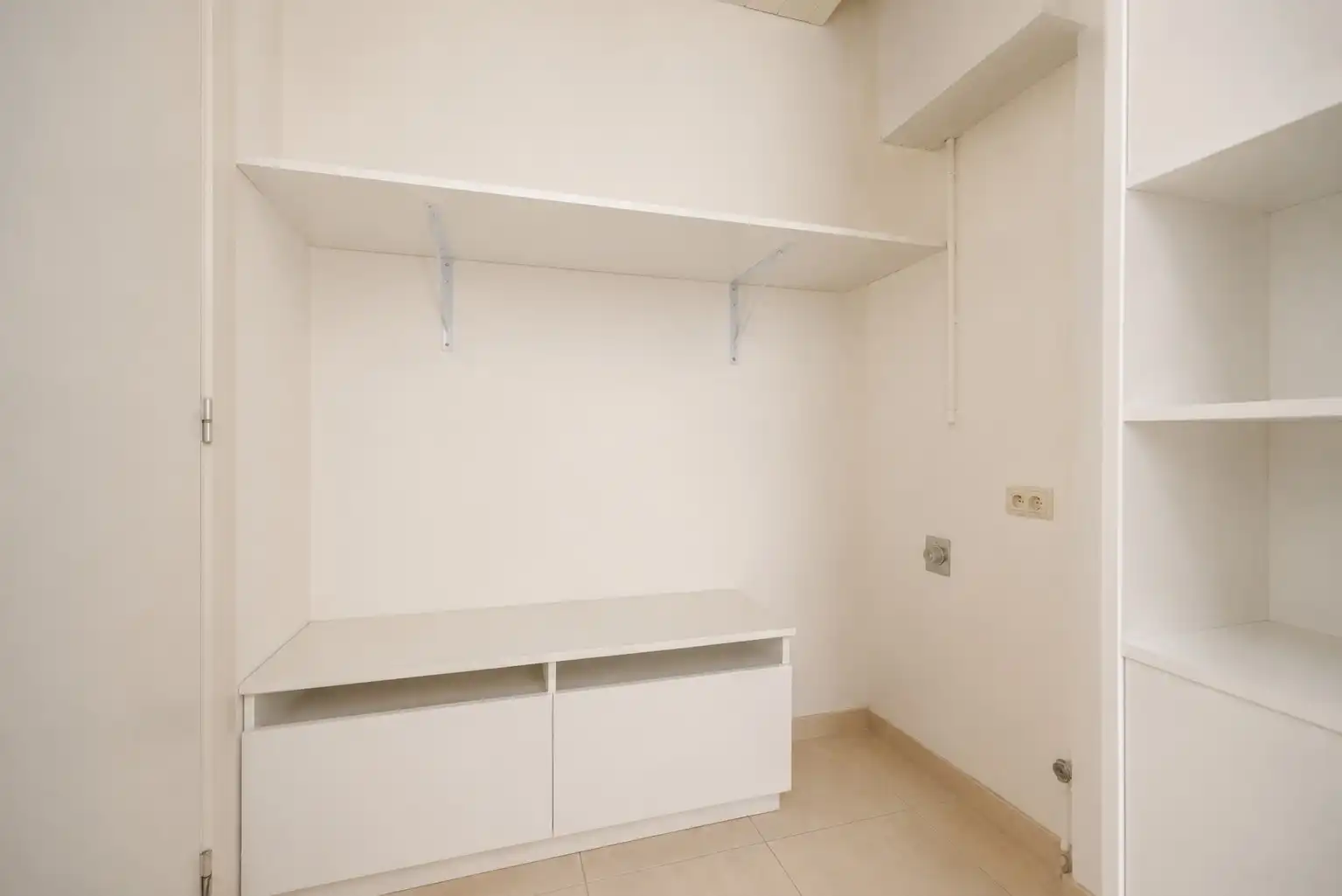 Instapklaar appartement te Harelbeke foto 7