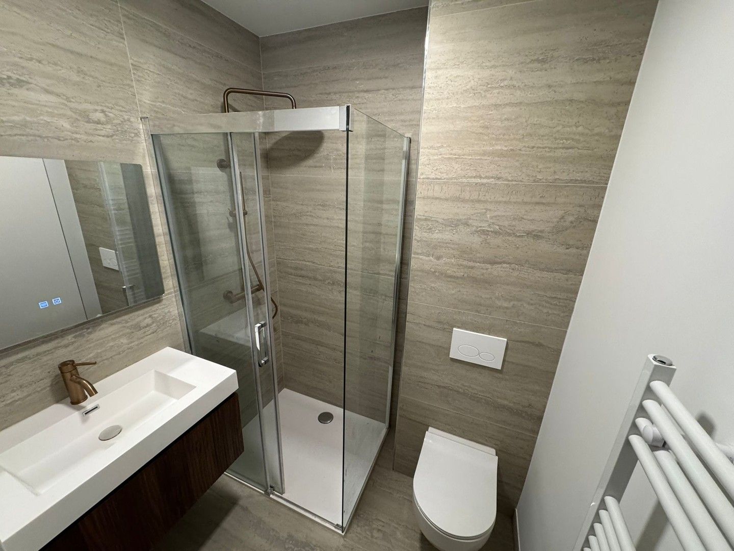 GERENOVEERD APPARTEMENT AAN HET ZUIDPARK foto 2