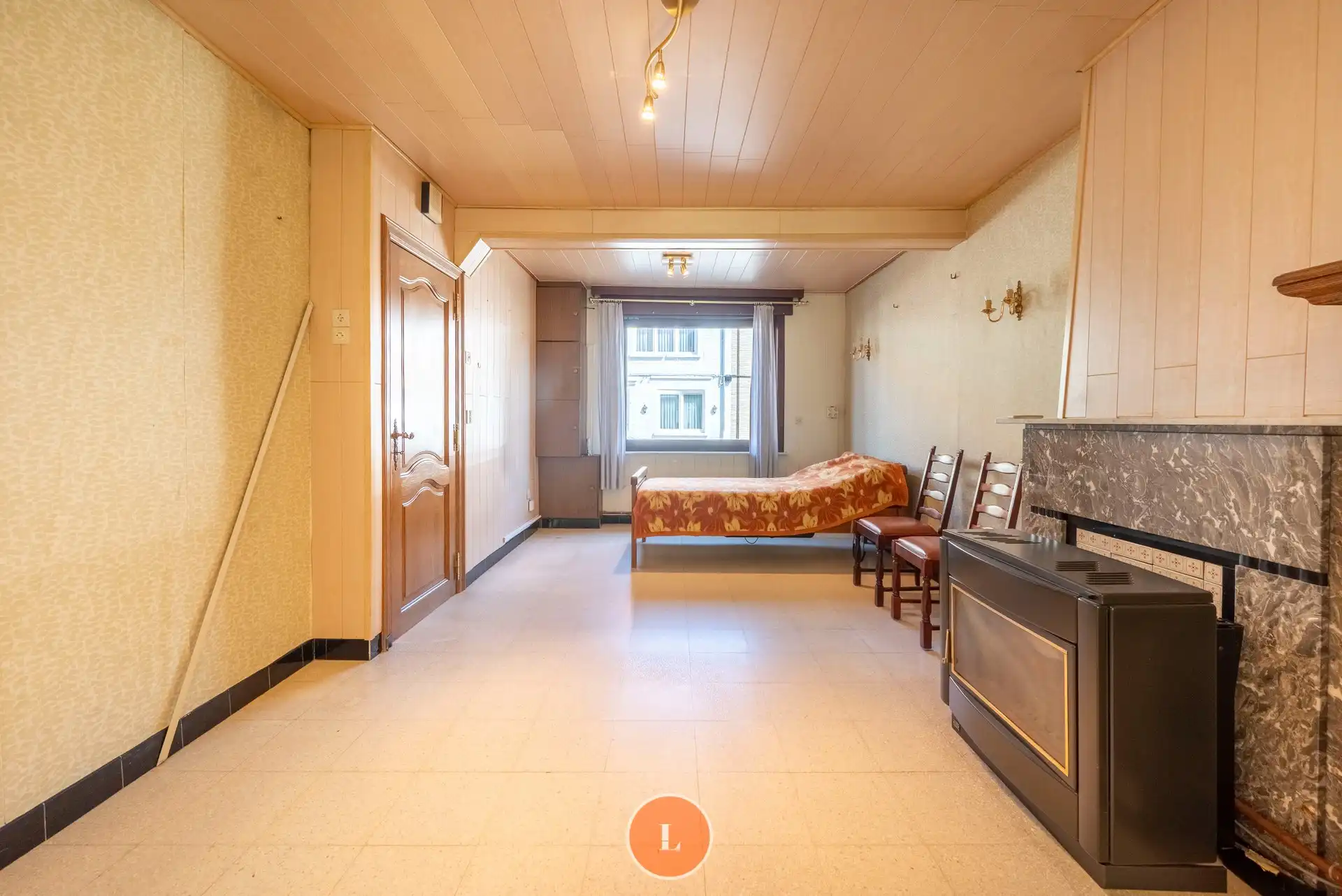 Te renoveren woning met 2 slaapkamers op Ons Dorp foto 4