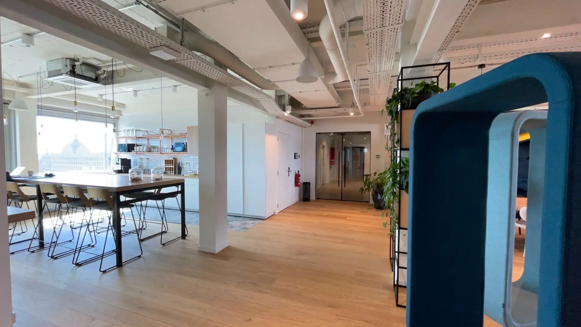 Kantoren te huur in Theaterbuilding te Antwerpen foto 3