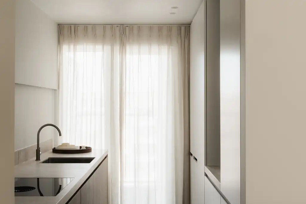 Exclusief gerenoveerd appartement met frontaal zicht op het Citadelpark foto 6