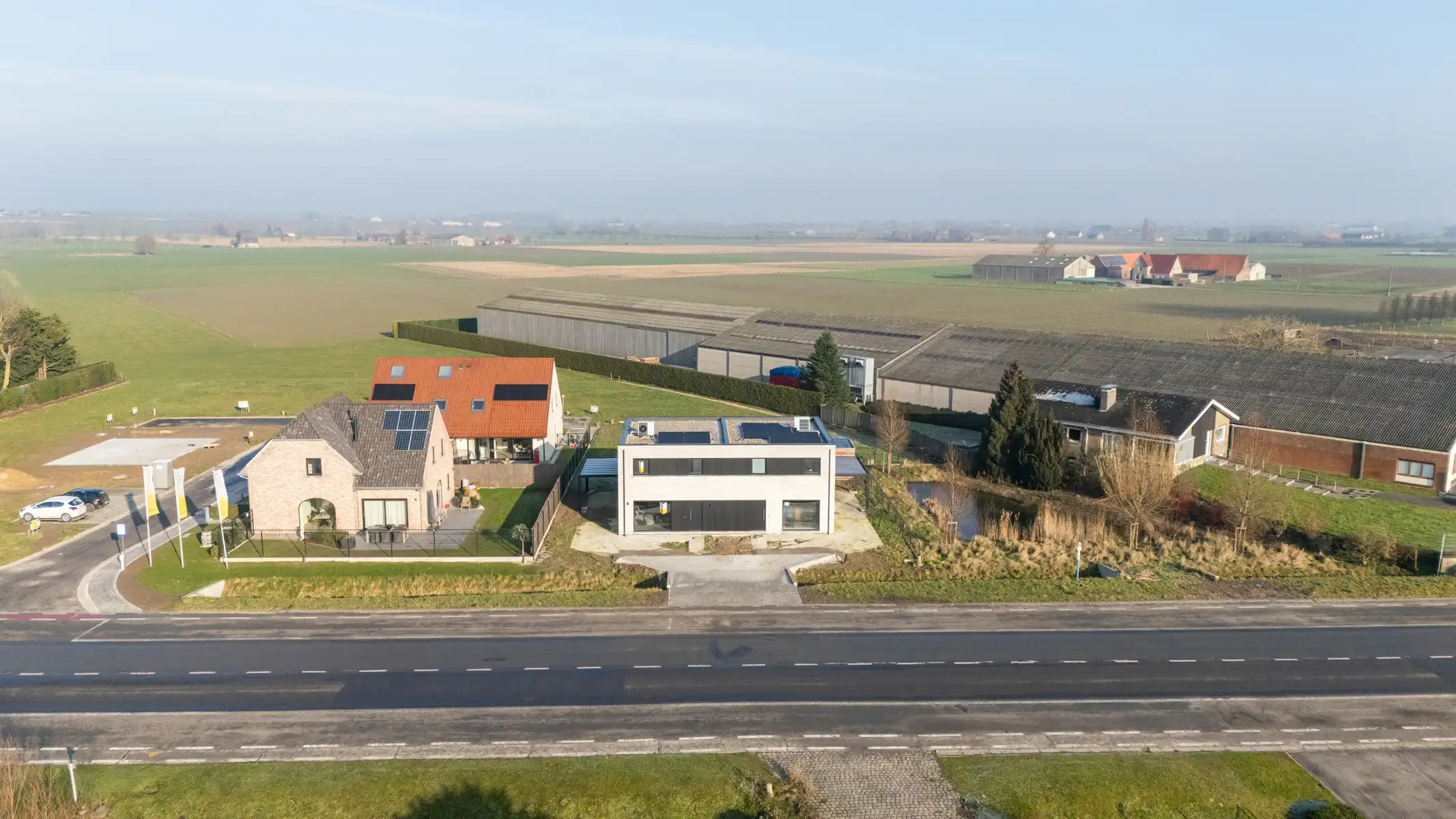 Moderne, halfopen woningen foto 6